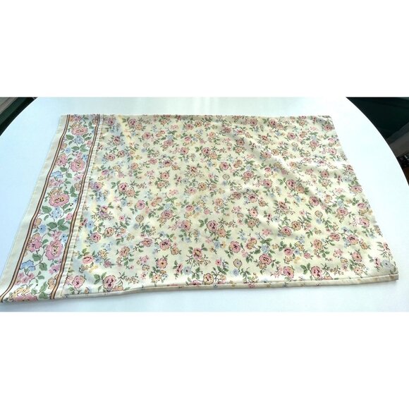 Vintage 1980s pillowcase, beige, pink pastel floral, single pillow sham - Picture 2 of 8